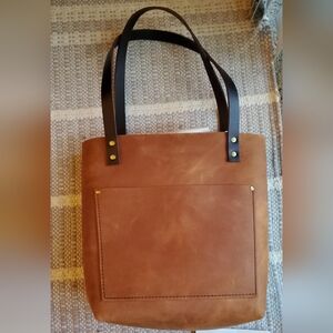 Small Dakota classic tote